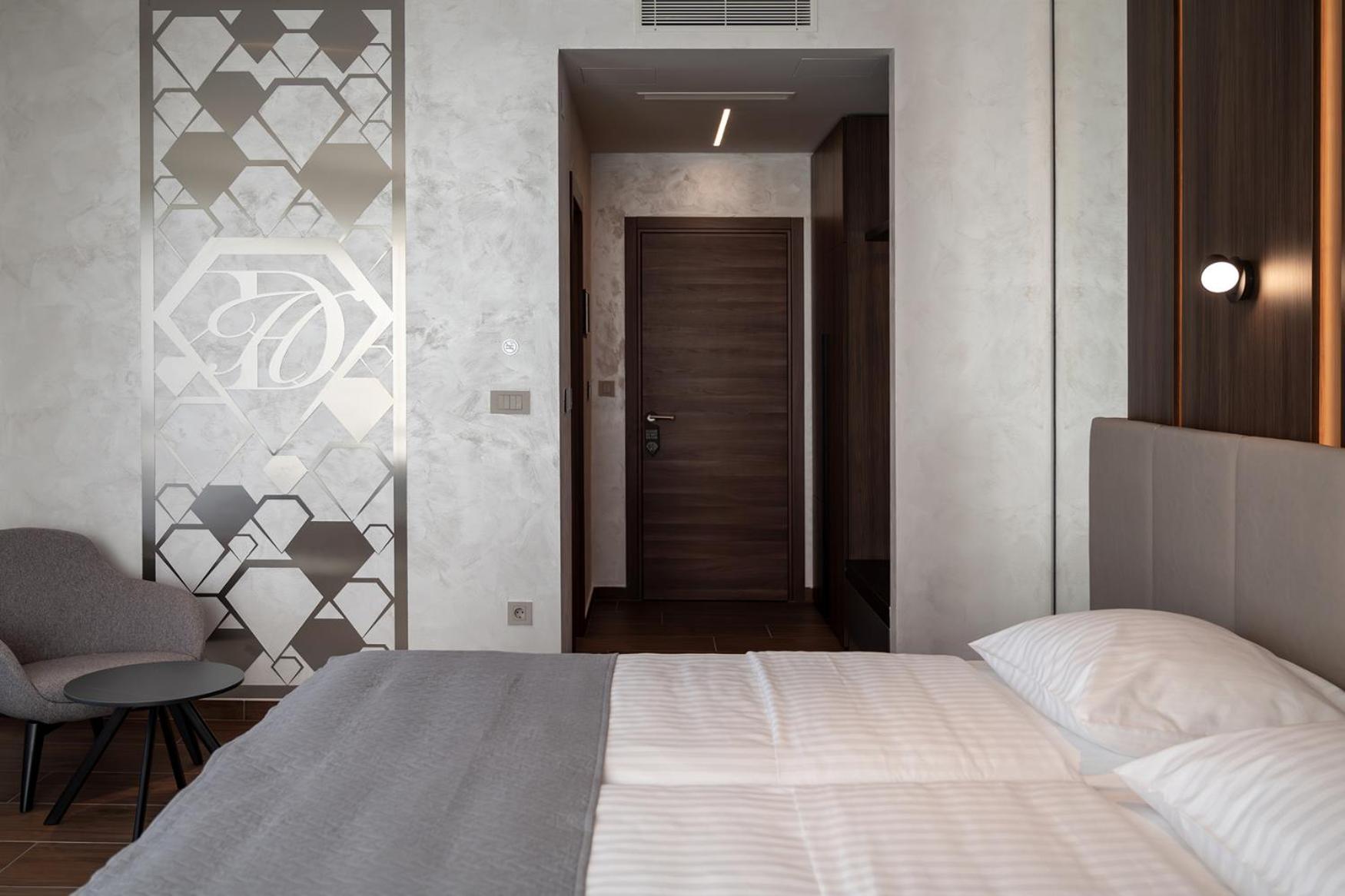 Diamond Hotel Zagreb Exterior photo